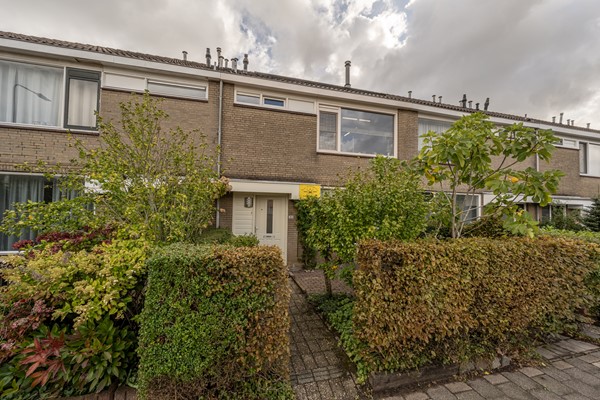 Medium property photo - Kikkerveen 152, 3205 XE Spijkenisse